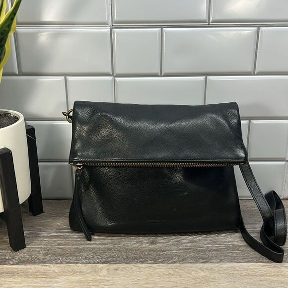 1008-17 Margot black leather crossbody - Picture 1 of 11